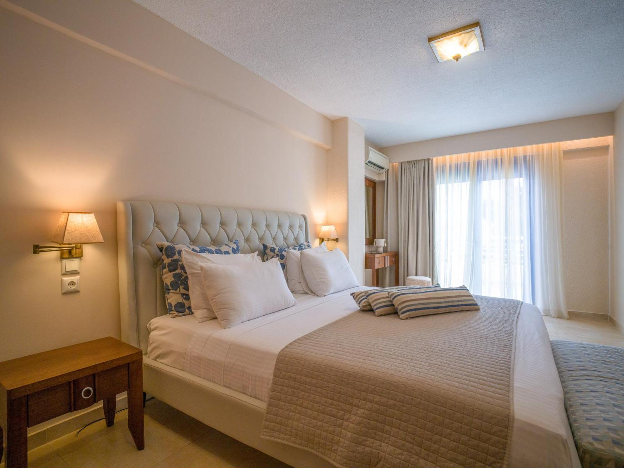 ซีเคร็ต พาราไดซ์ โฮเต็ล แอนด์ สปา Hotel Chalkidiki ภายนอก รูปภาพ